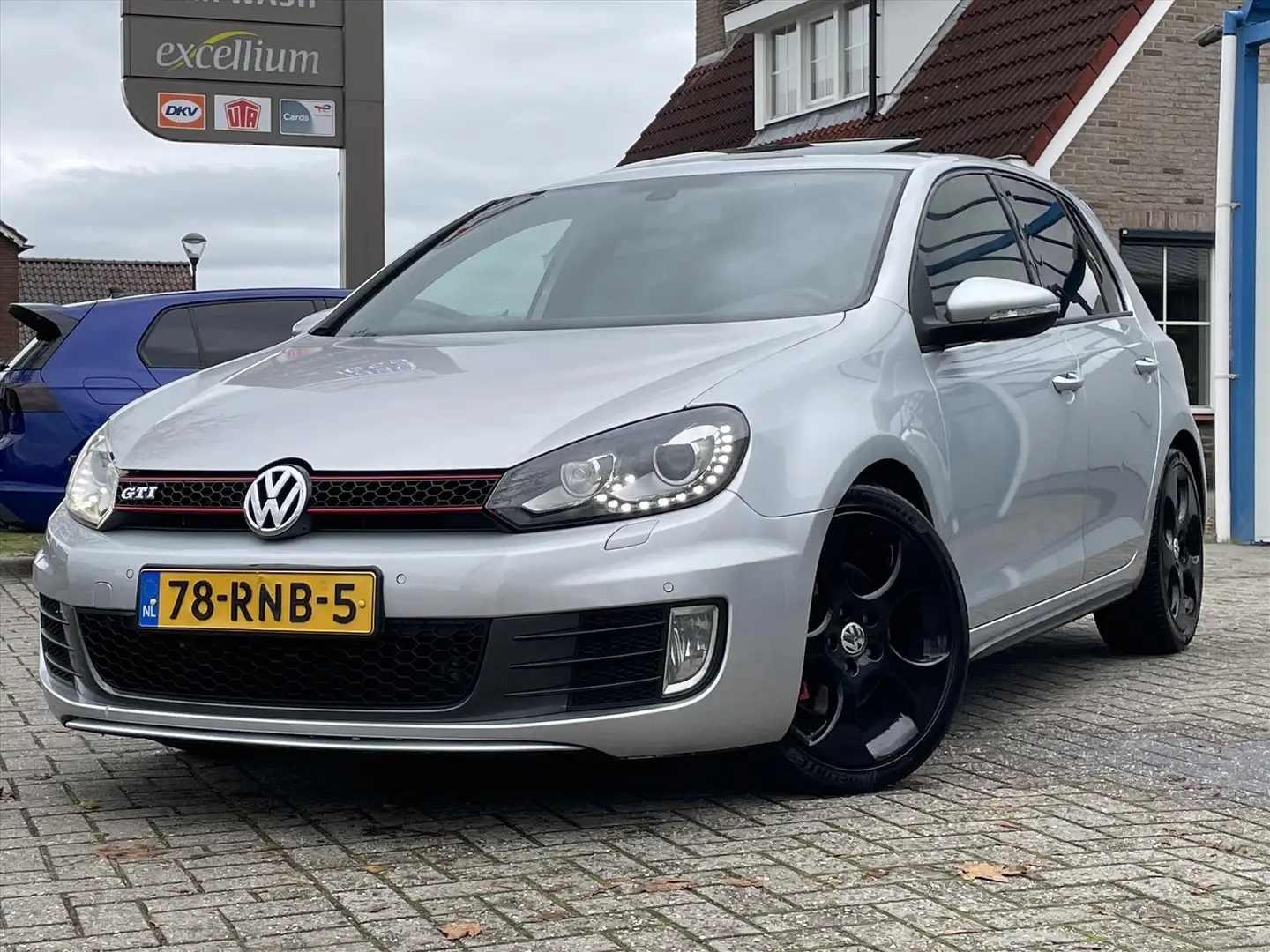 Volkswagen Golf GTI 2.0 TSI 210PK / Pano / Org Nl / Navi / Cruise / Ex Gris - 2