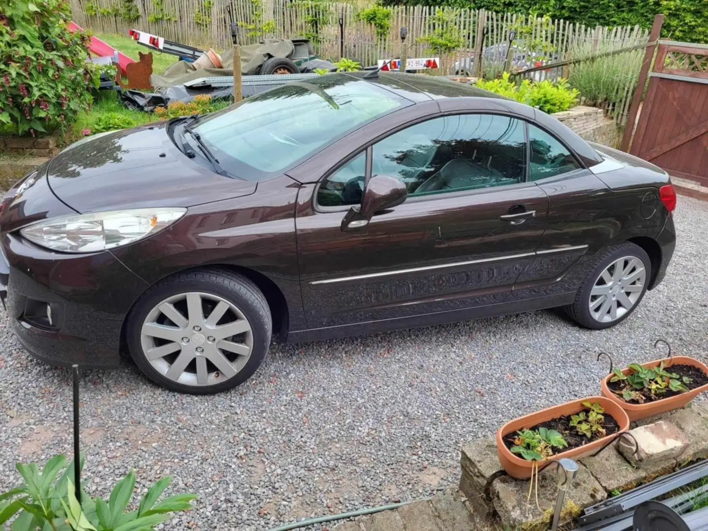 Peugeot 207 cabriolet - 1
