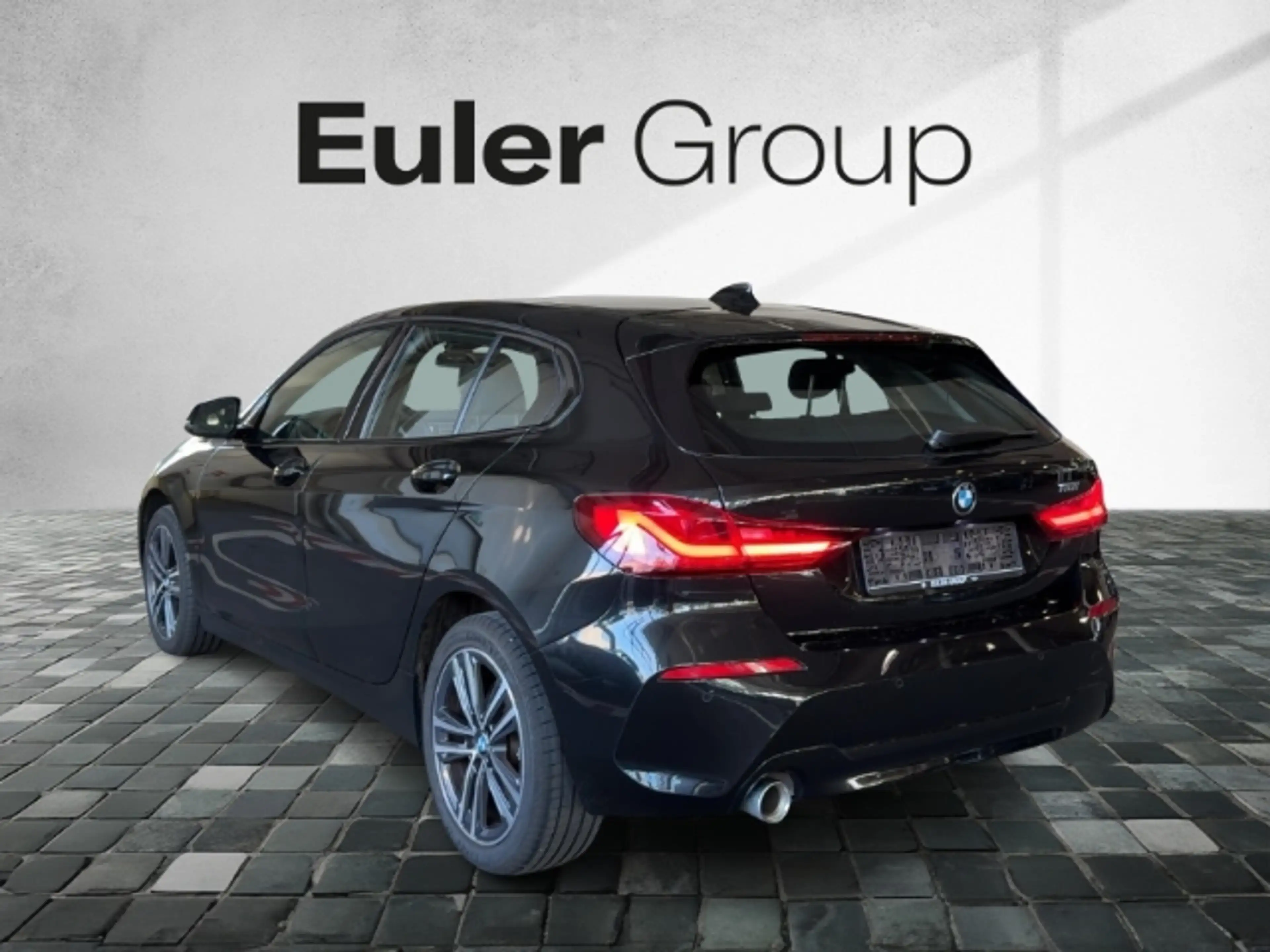 BMW 118 i 5-Türer El. Panodach Panorama Navi Digitales Coc — photo 3