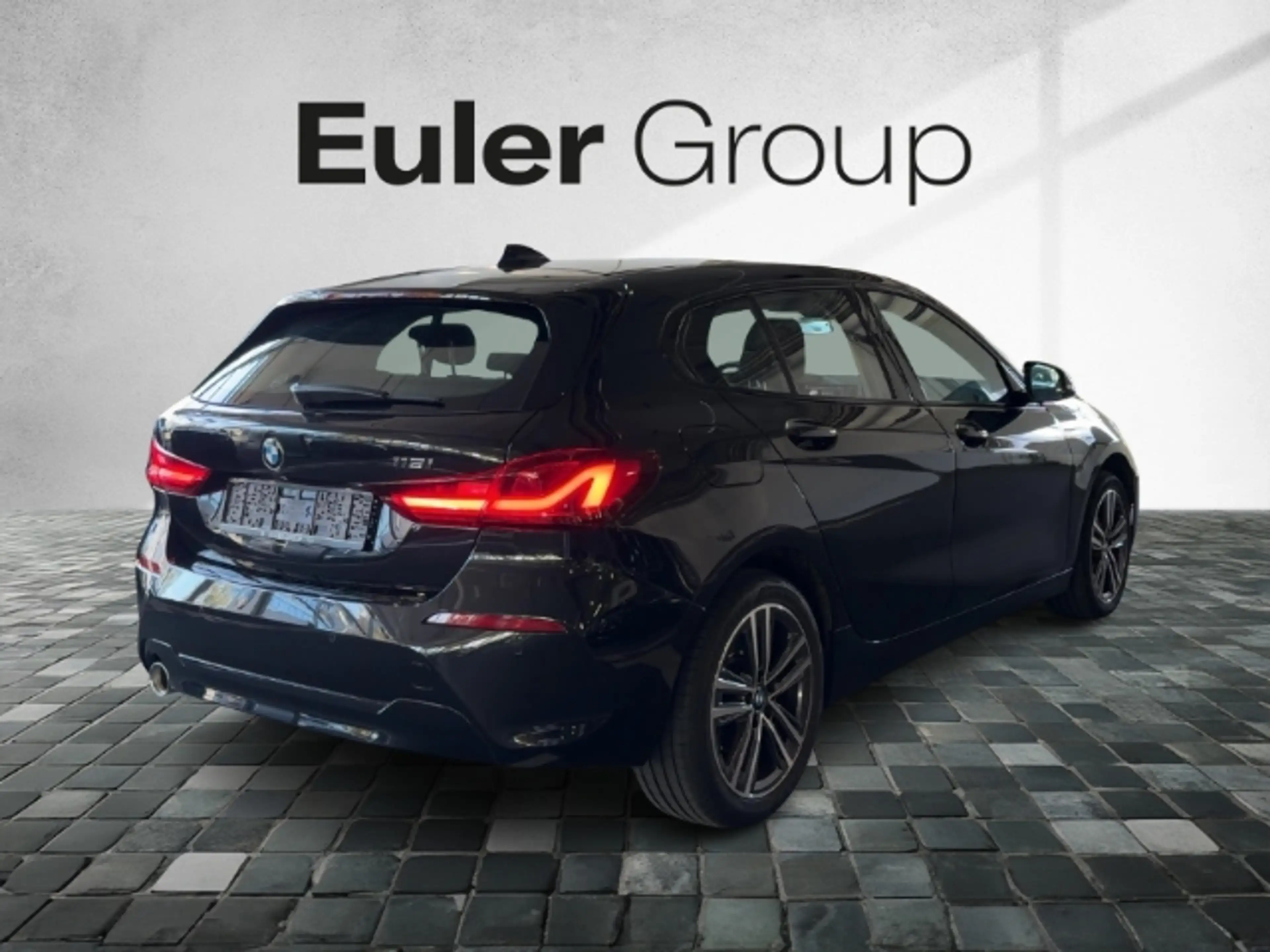 BMW 118 i 5-Türer El. Panodach Panorama Navi Digitales Coc — photo 4