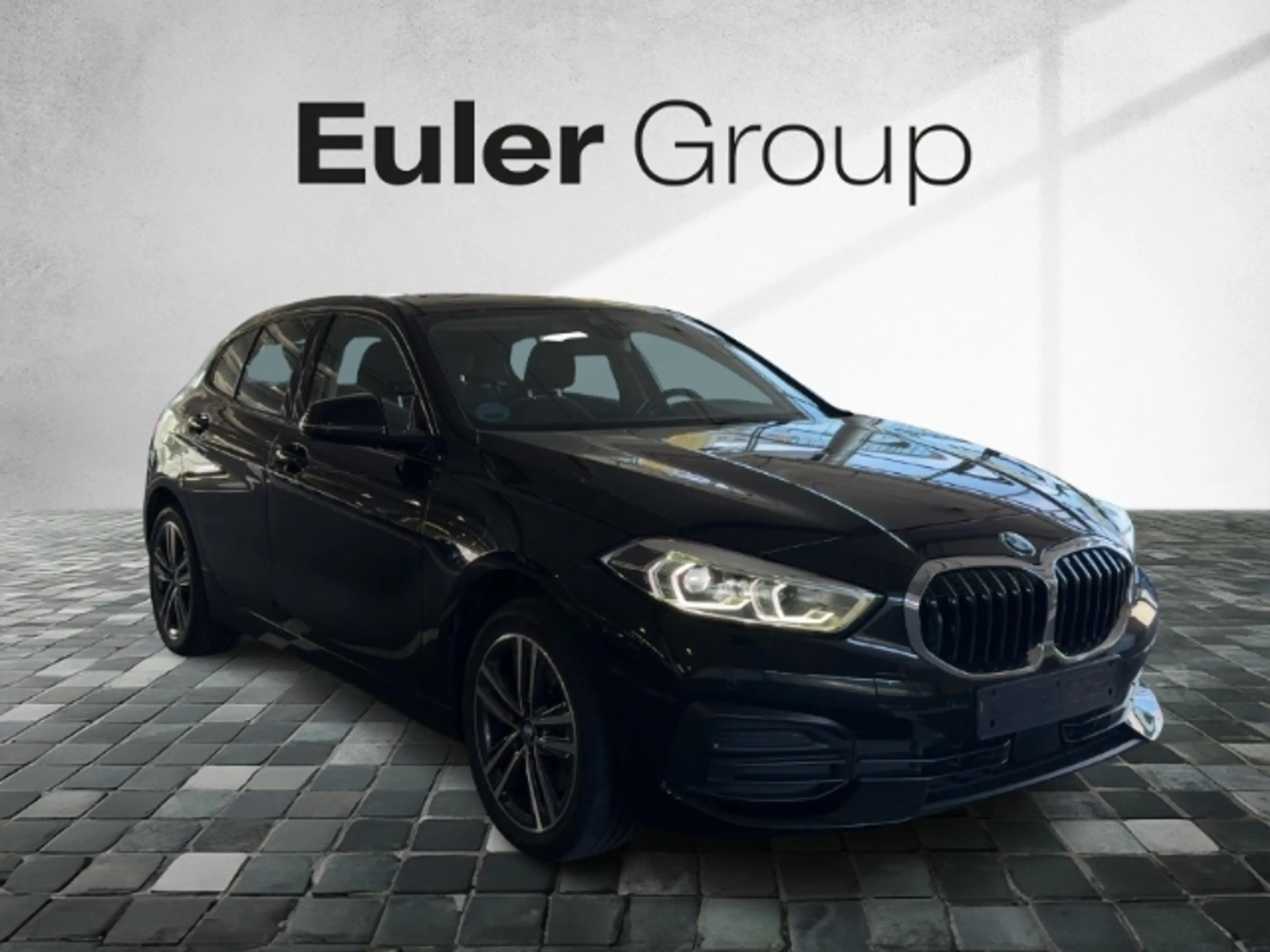 BMW 118 i 5-Türer El. Panodach Panorama Navi Digitales Coc — photo 5
