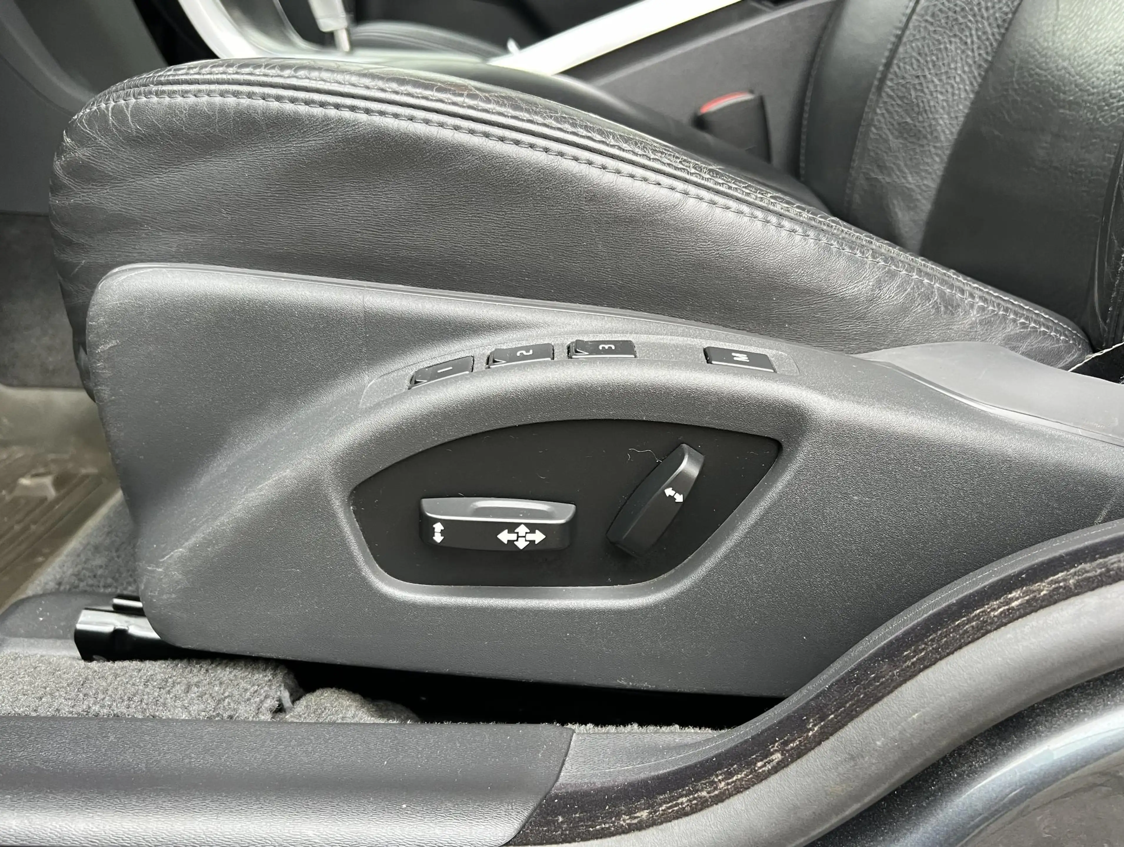 Volvo V70 2.0 T5 Summum Aut. |Leder|Memory|Trekhaak| — photo 9