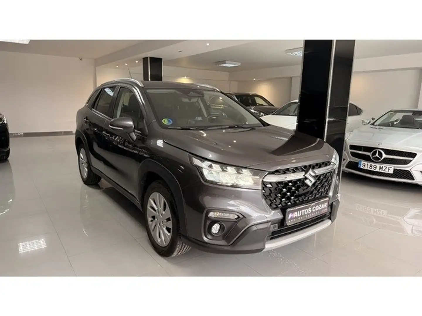 Suzuki SX4 S-Cross 1.5L Strong Hybrid S2 Gris - 1