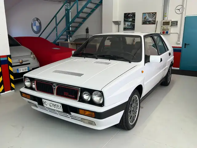 Lancia Delta Delta 2.0 integrale