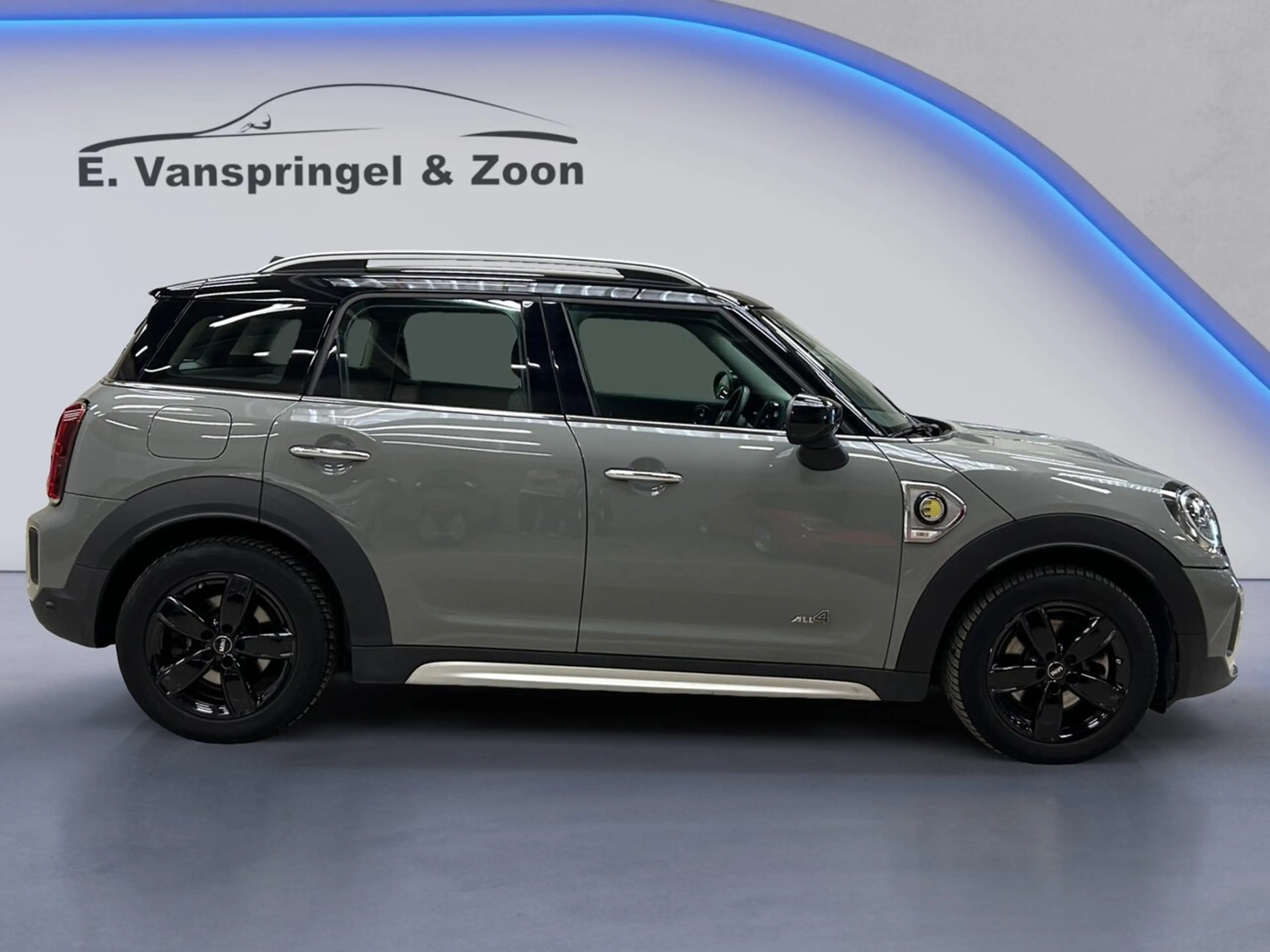 MINI Cooper D Countryman Cooper S All4 — photo 6