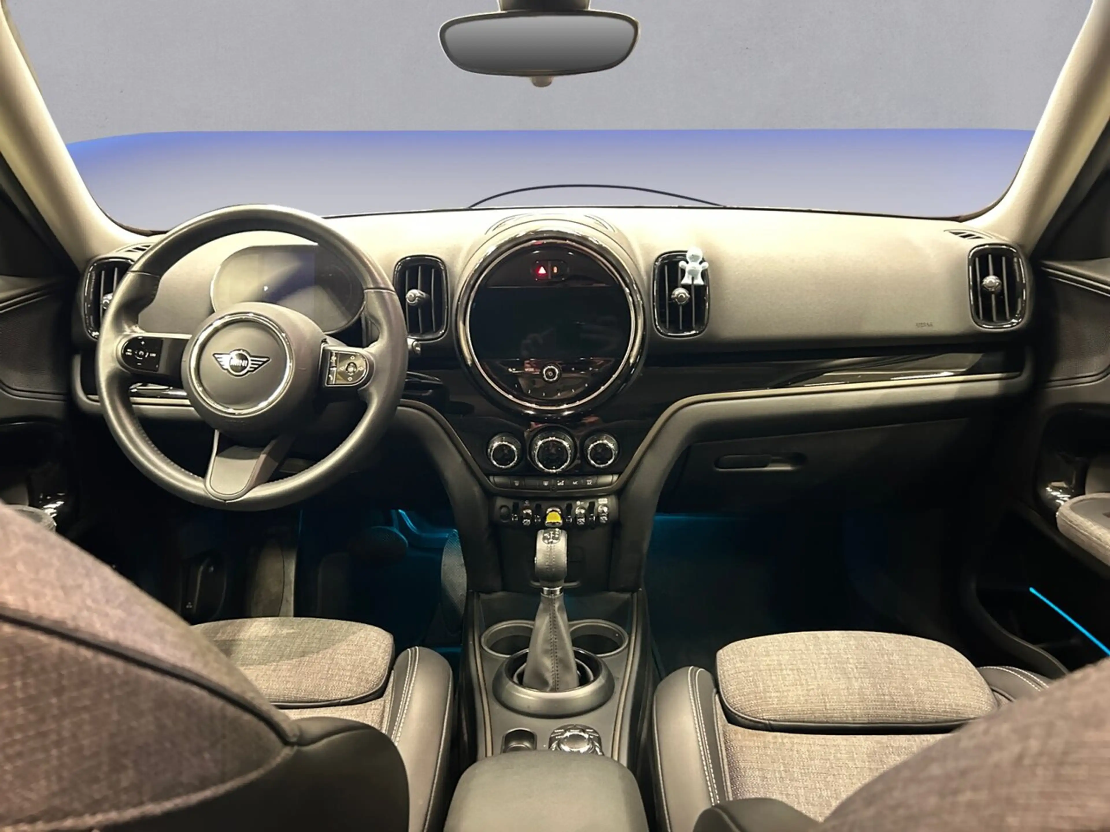 MINI Cooper D Countryman Cooper S All4 — photo 14