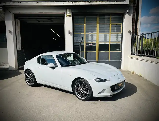 Mazda MX-5 MX-5 Roadster Coupé 2.0i Active   Technic