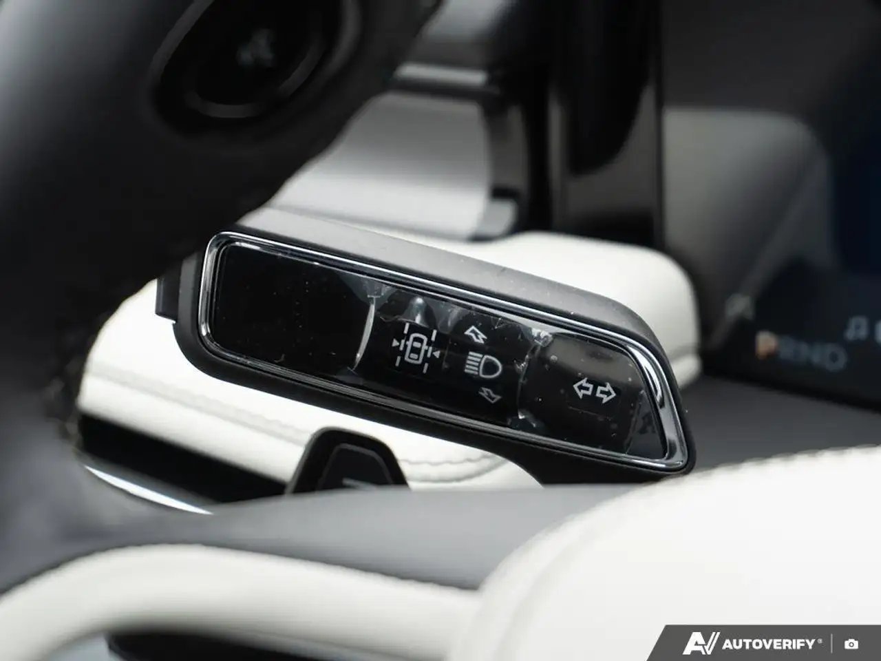 Lincoln Aviator снимка Lincoln Aviator
