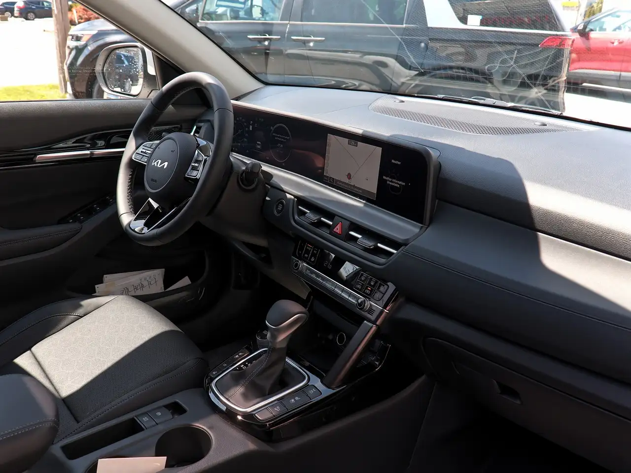 Kia Seltos снимка Kia Seltos