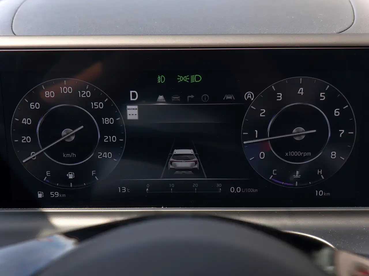 Kia Seltos снимка Kia Seltos
