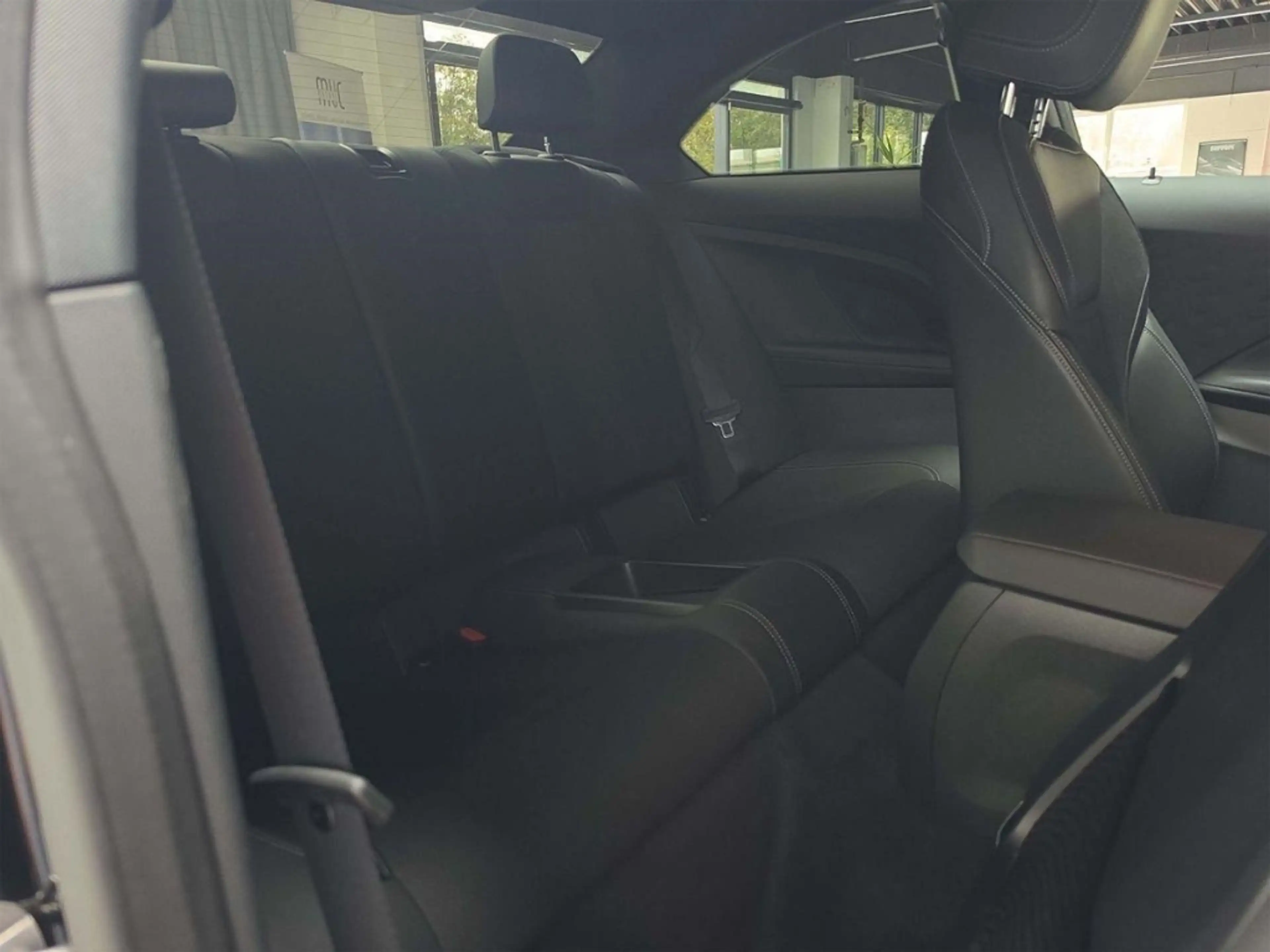 BMW 220 220d/Individual/MTechnik/LiveCockpit/HiFi/Kamera — photo 14