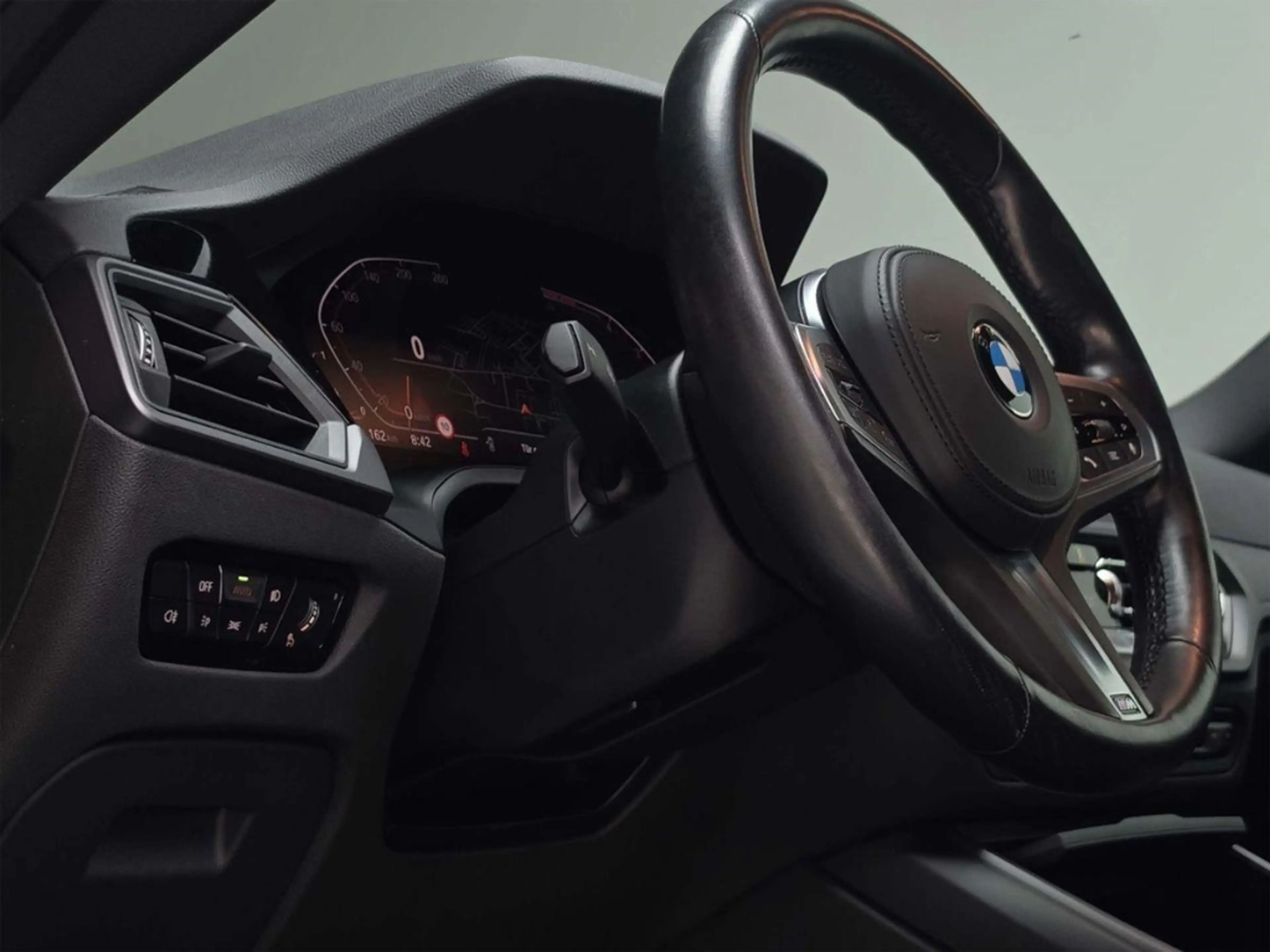 BMW 220 220d/Individual/MTechnik/LiveCockpit/HiFi/Kamera — photo 23