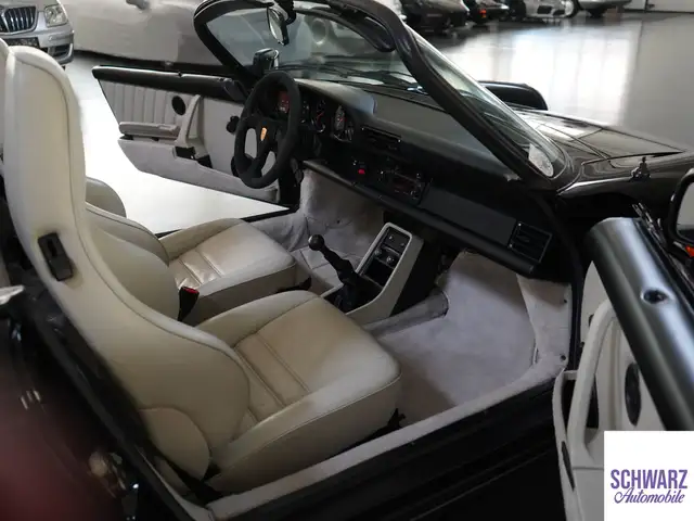 Porsche 911 911 Carrera 3,2 Speedster Ansicht 15