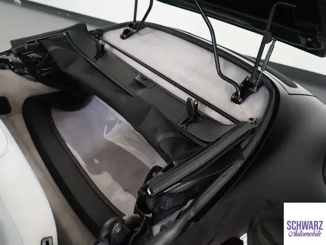 Porsche 911 911 Carrera 3,2 Speedster Ansicht 28