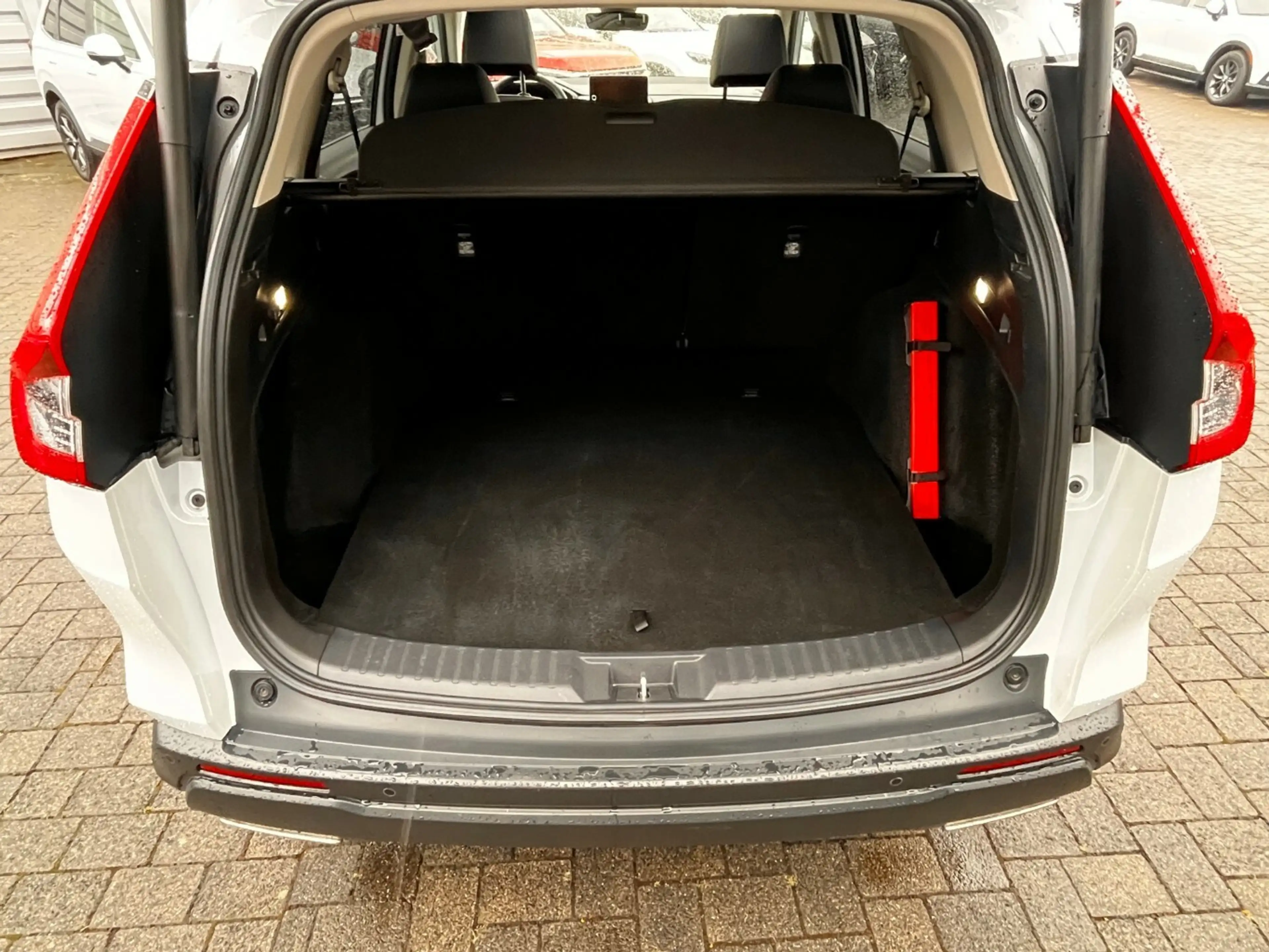 Honda CR-V e:HEV Elegance 2WD|AHK|Navi — photo 7