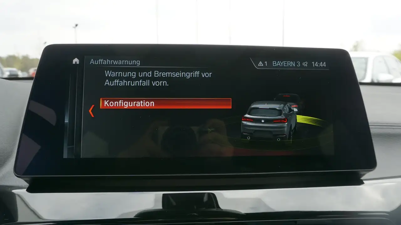 BMW X2 xDrive25e Head-Up+StKlima+Navi+Pano+Kamera+BT, миниатюра 18