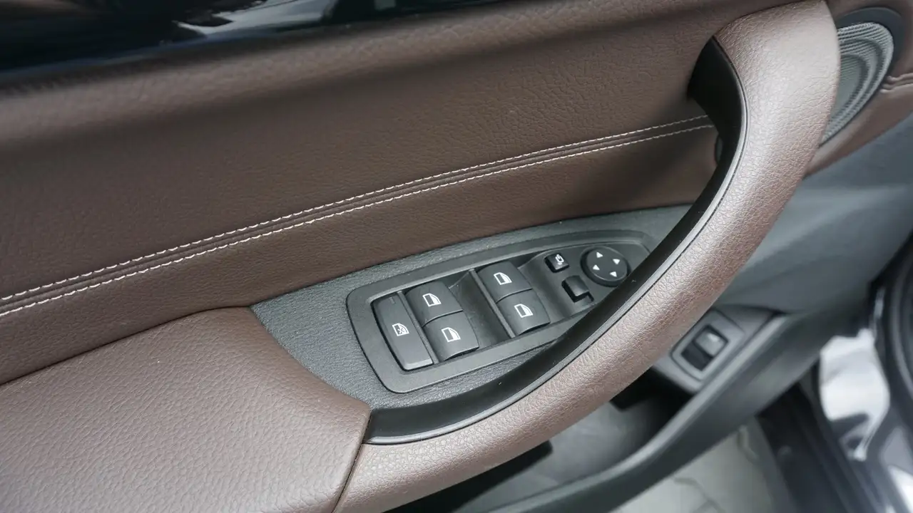 BMW X2 xDrive25e Head-Up+StKlima+Navi+Pano+Kamera+BT, миниатюра 24