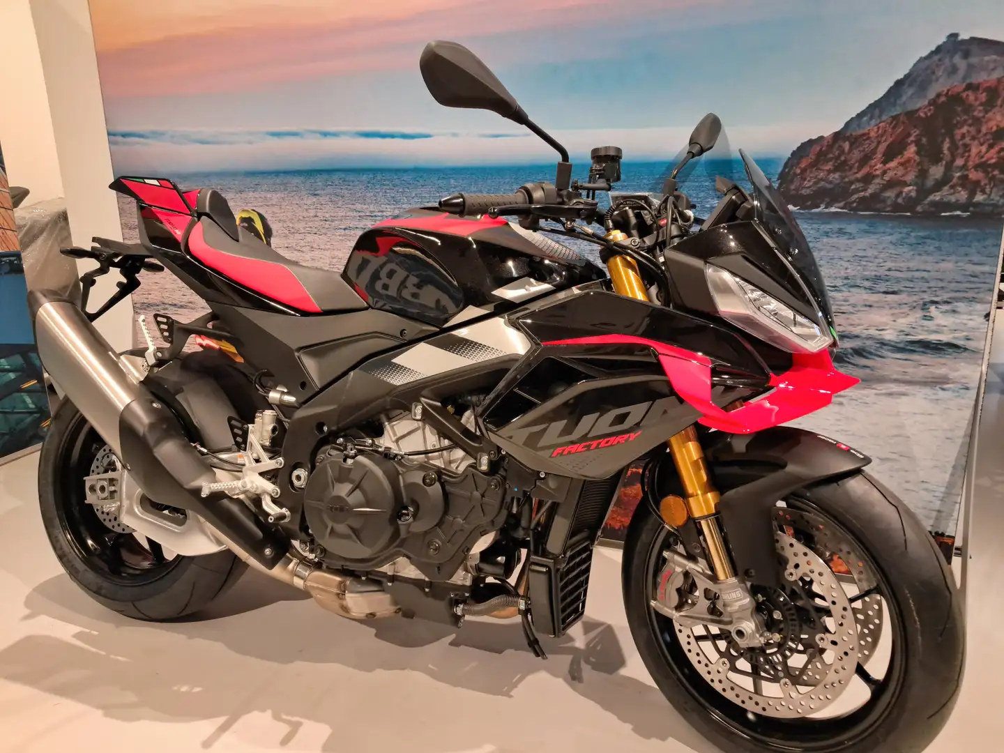 Aprilia Tuono 1100 Factory Nero - 2