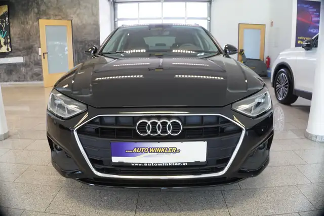 Audi A4 view 3