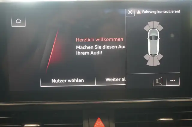 Audi A4 view 15