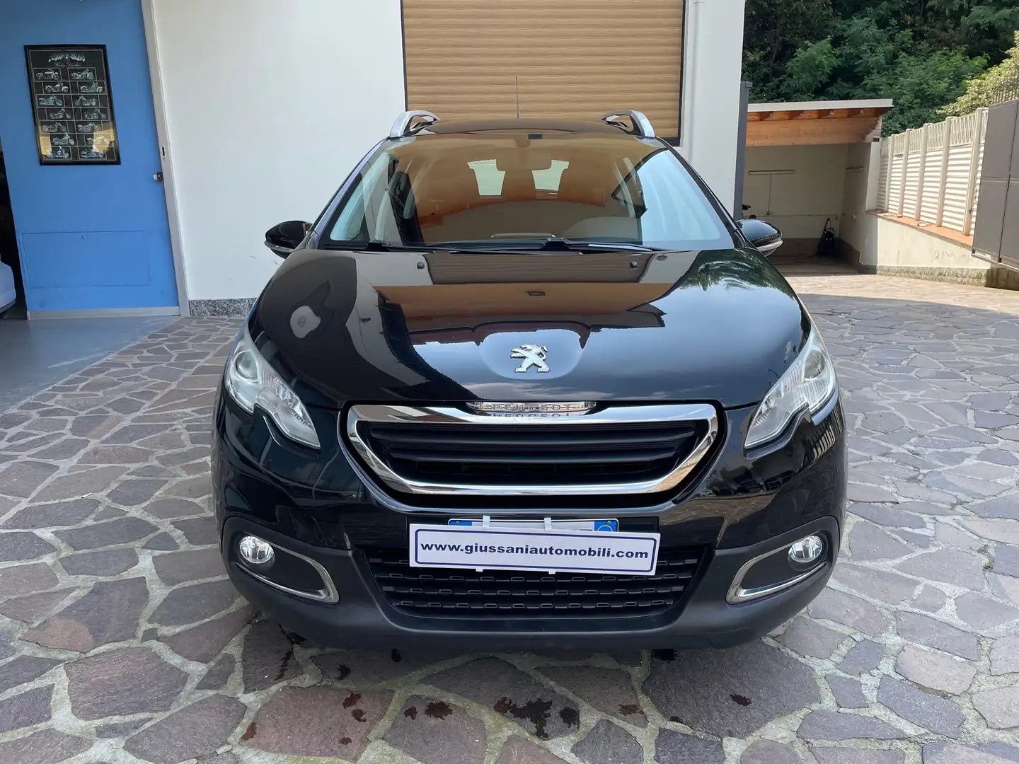 Peugeot 2008 2008 1.2 puretech 12v Active 82cv E6 Schwarz - 2