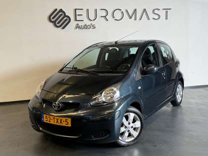 Toyota Aygo 1.0-12V Aspiration Green Navigator Airco 5d Elektr