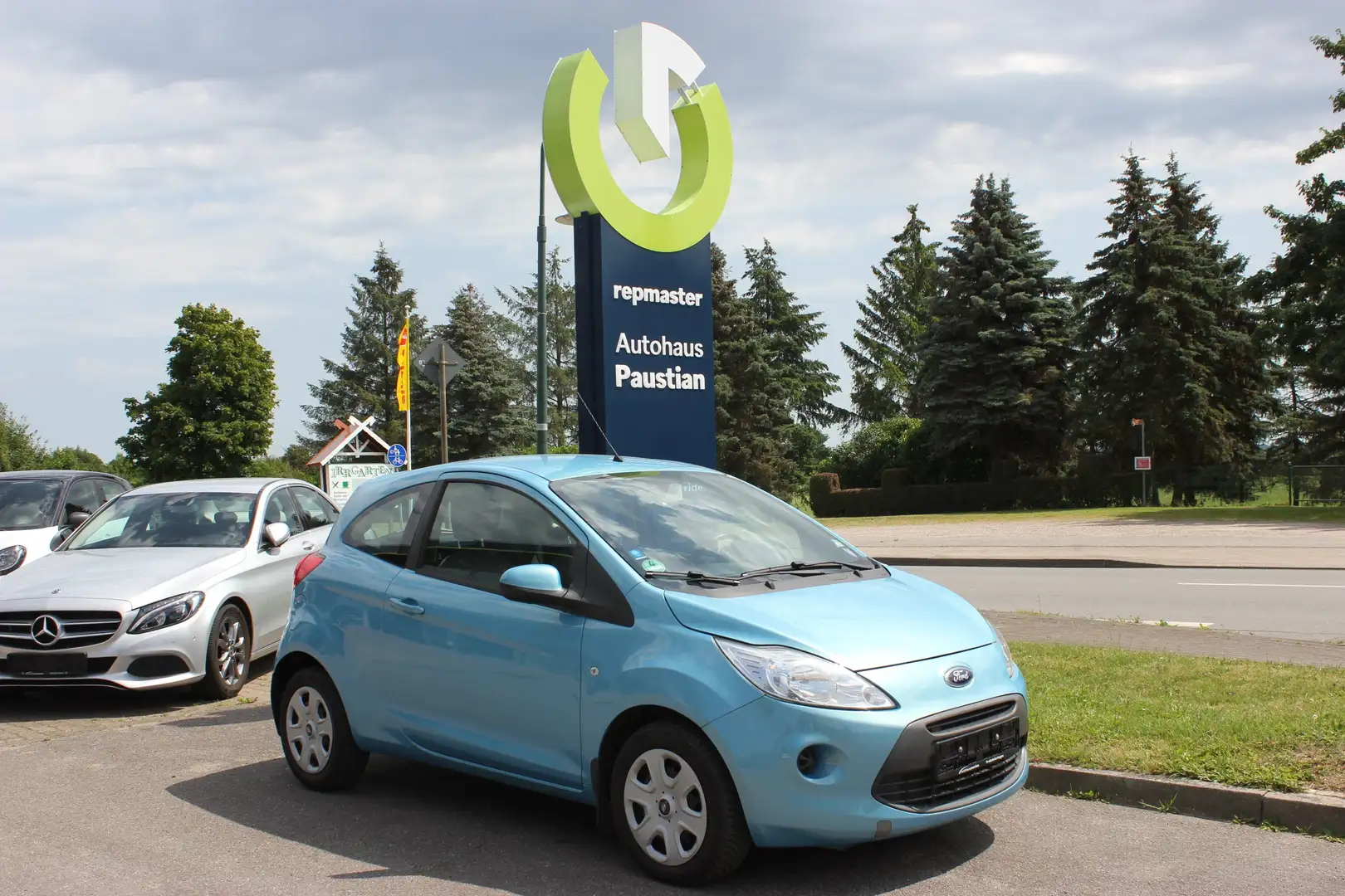 Ford Ka/Ka+ Champions Edition Bleu - 1