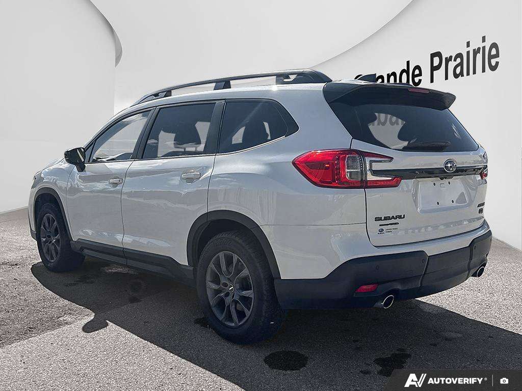 2024 Subaru Ascent Onyx — снимка 1
