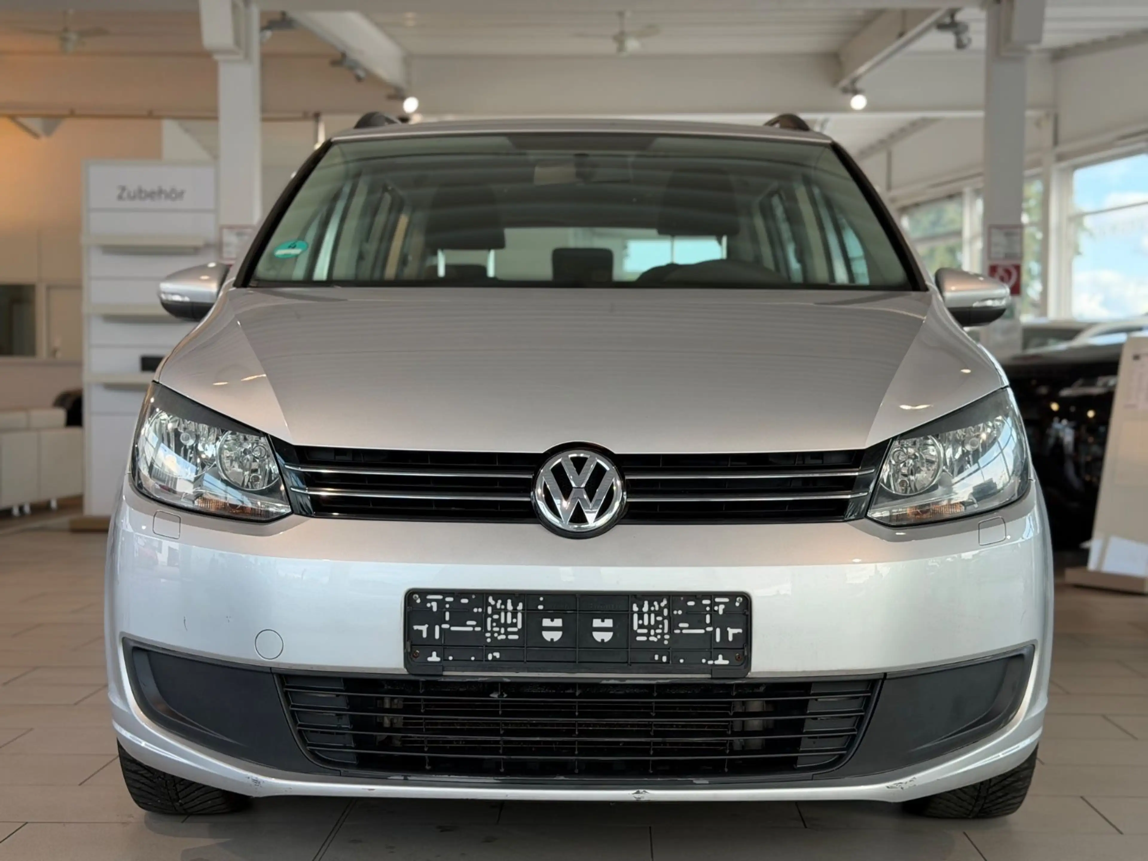 Volkswagen Touran Comfortline BMT*KLIMAAUT.*7.SITZ*NAVI*PDC — photo 10