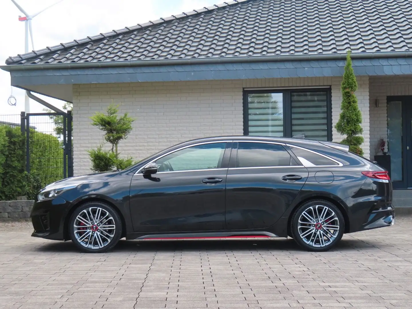Kia ProCeed / pro_cee'd ProCeed GT *1. Hand* Schwarz - 2