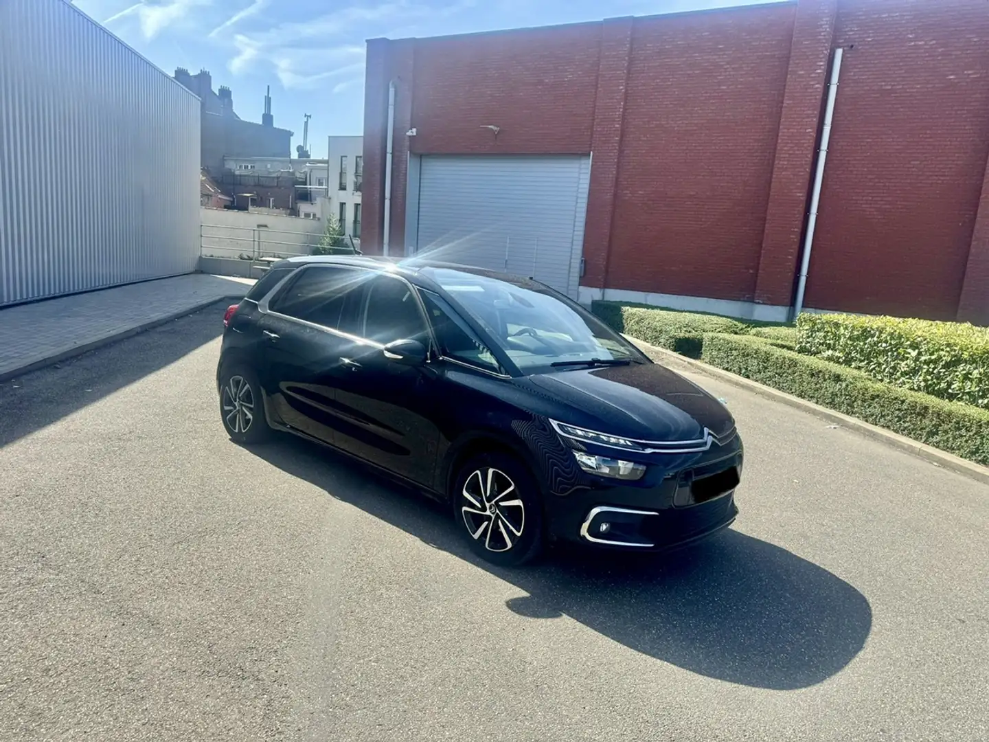 Citroen C4 SpaceTourer C4 Spacetourer 1.5 BlueHDi Business. Zwart - 2