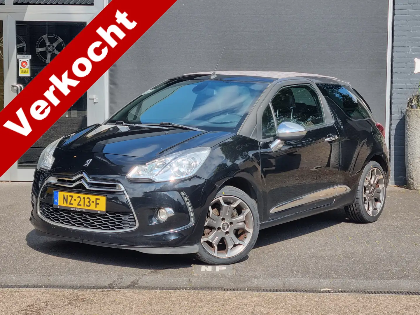 Citroen DS3 Cabrio 1.6 THP Sport Chic LEDER / STOELVERW. / CLI Negro - 1