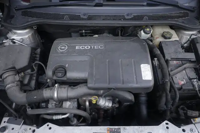 Opel Astra view 19