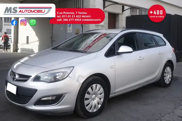 Opel Astra view 11