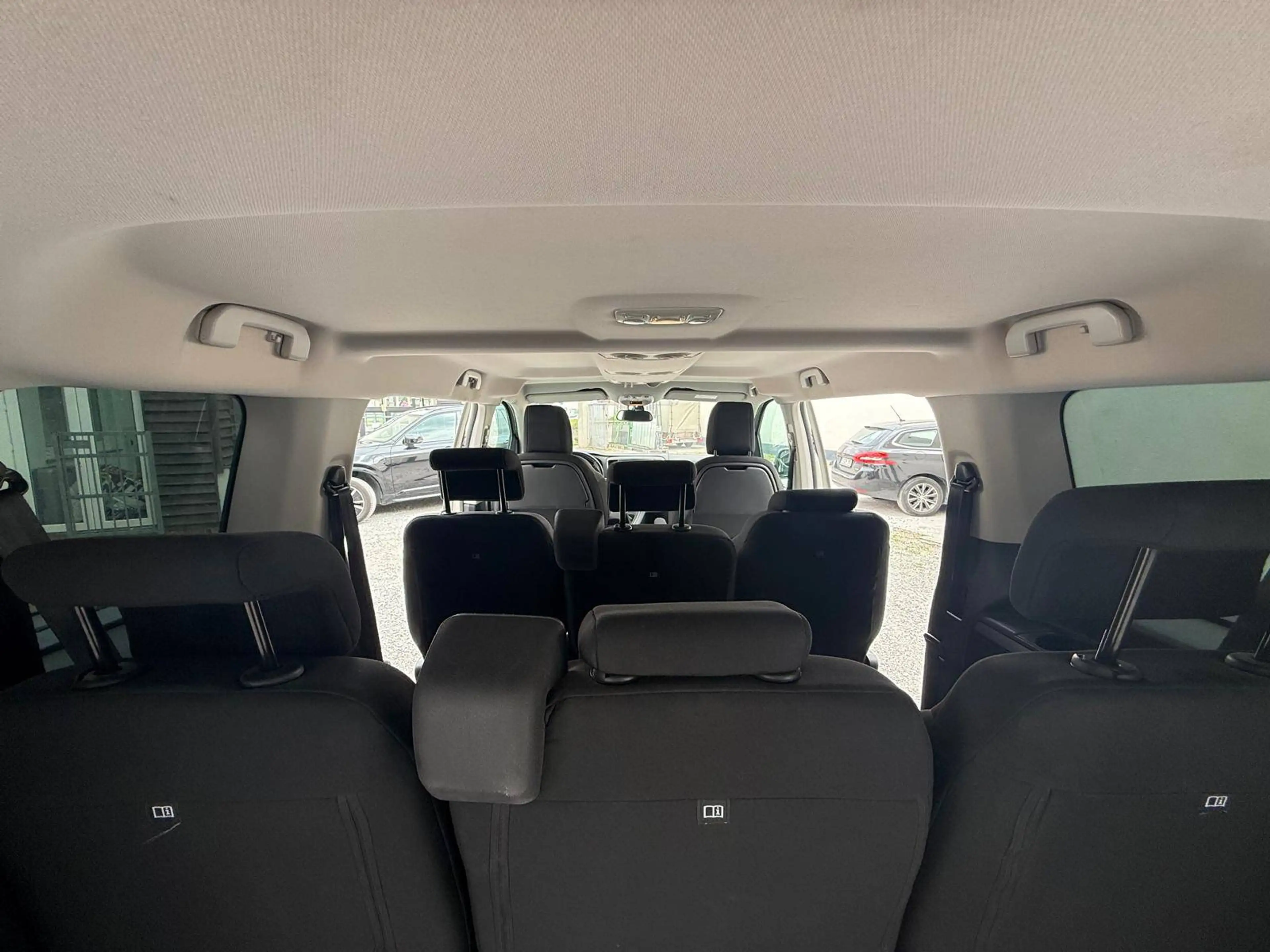 Citroen Jumpy Spacetourer 1.5 / 8Places / Euro 6D — photo 12