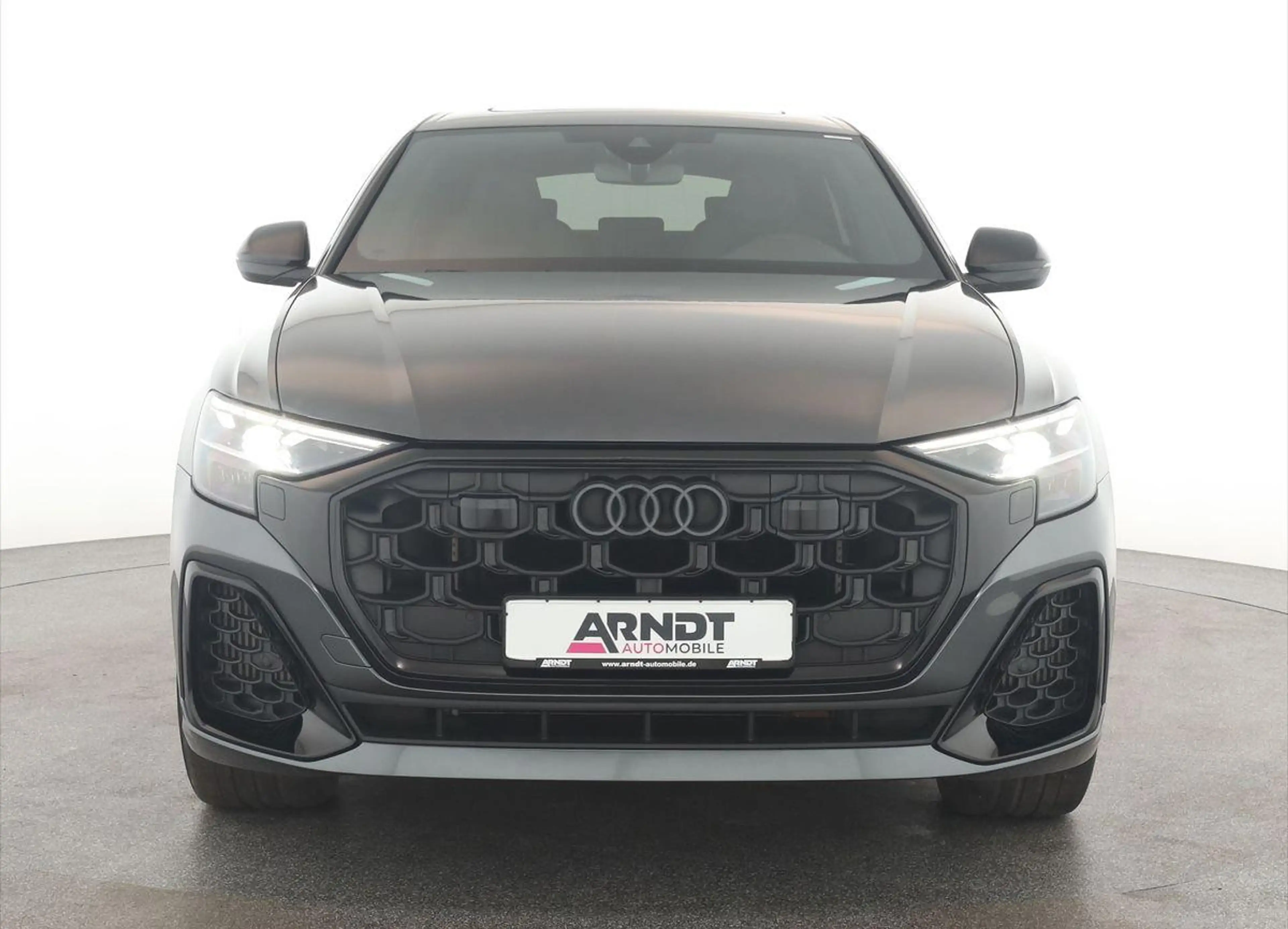 Audi SQ8 TFSI Facelift Leder Matrix Pano BangO ACC 23 — photo 3