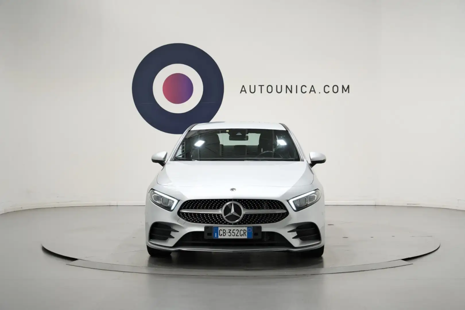 Mercedes-Benz A 180 D AUTOMATIC PREMIUM SEDAN NEOPATENTATI Grigio - 2
