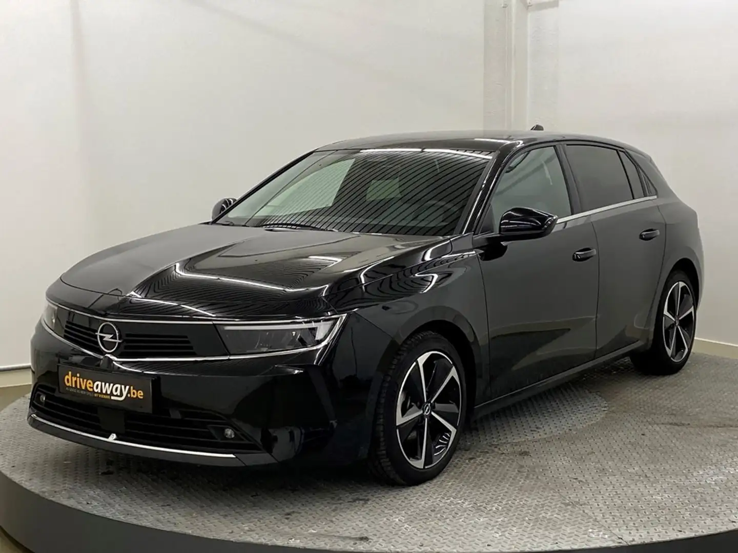 Opel Astra elegance met veel opties aan TOP prijs Noir - 1