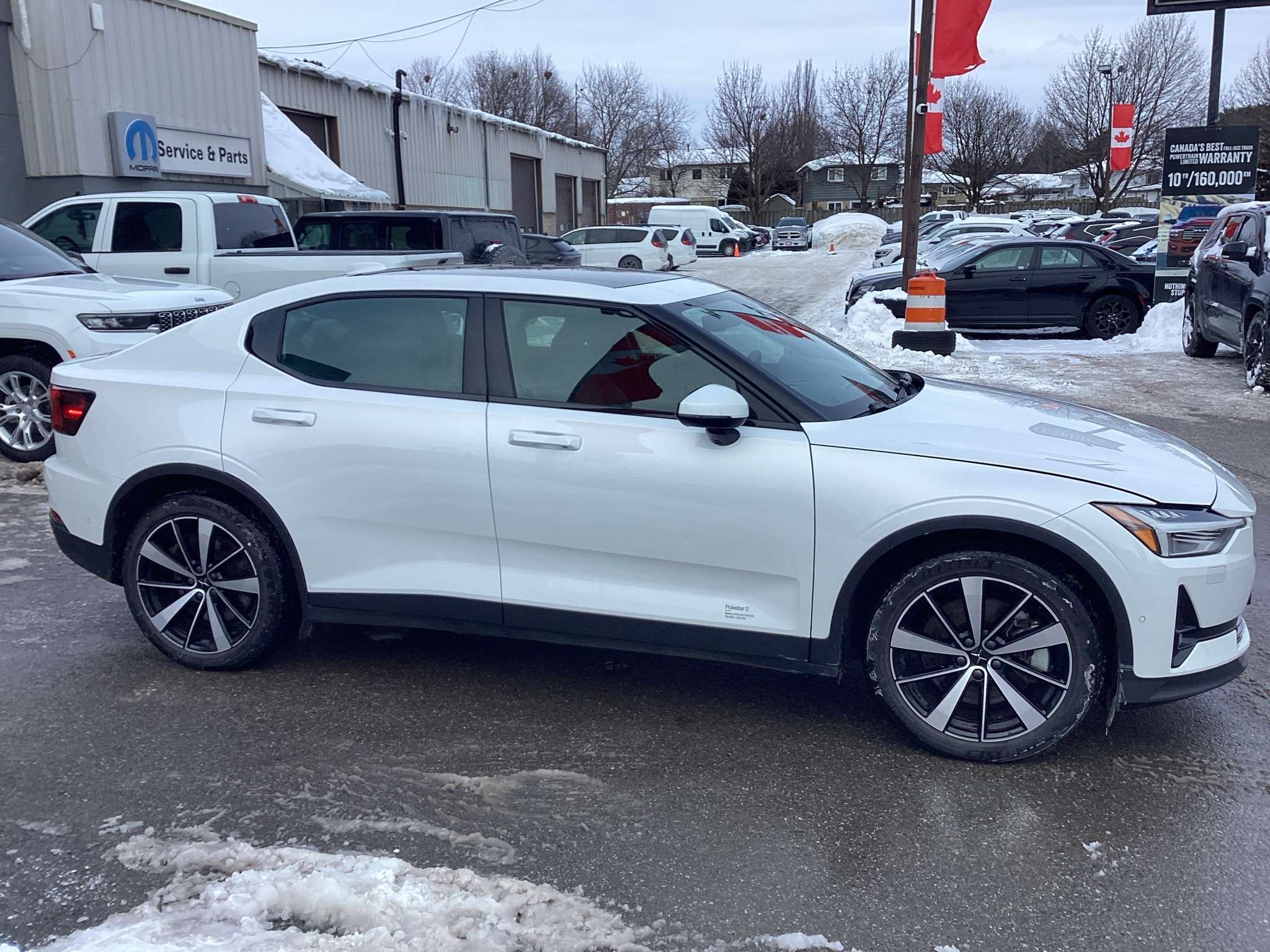 2021 Polestar 2 LAUNCH EDITION AWD|PANORAMIC SUNROOF alt 4