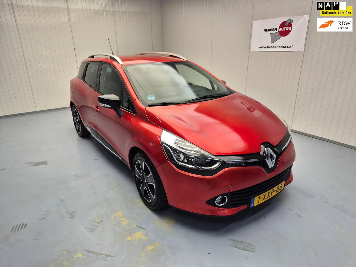 Renault Clio Estate 0.9 TCe Expression Navi Airoc Cruise Contro Rot - 1