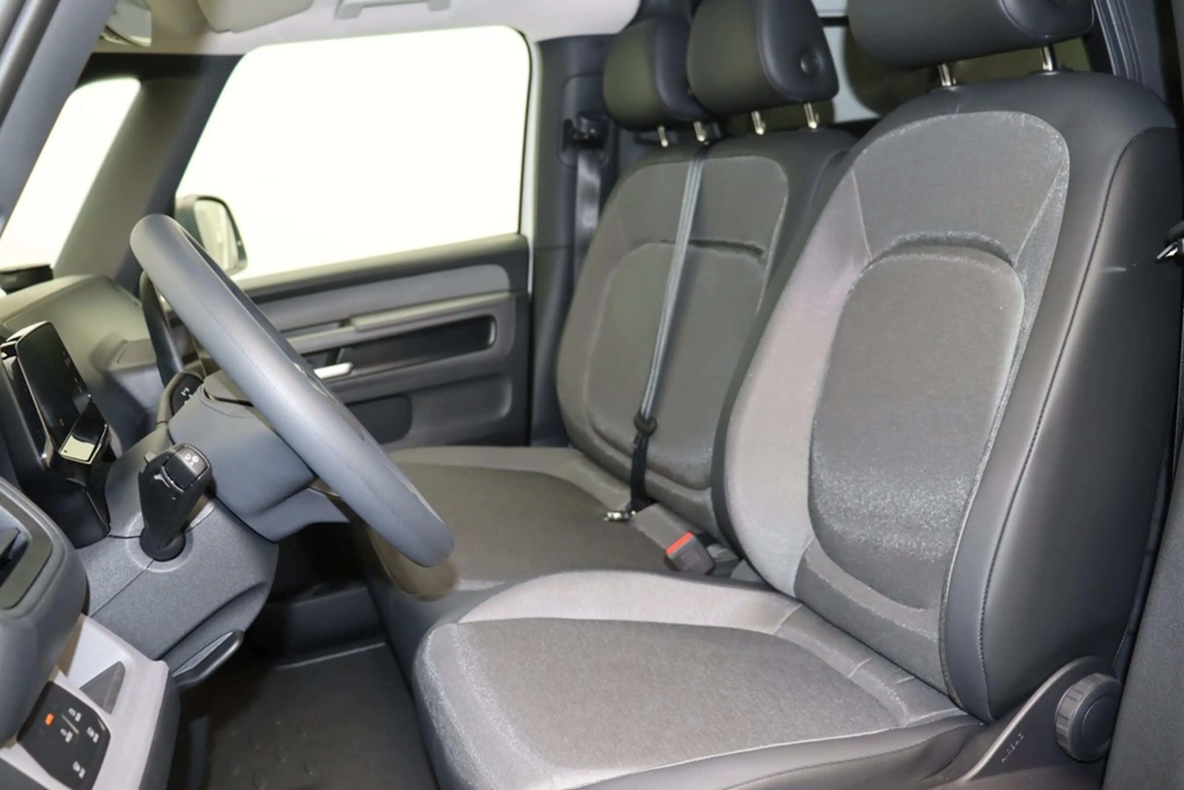Volkswagen ID. Buzz Cargo Pro LED Navi DAB+ — photo 10