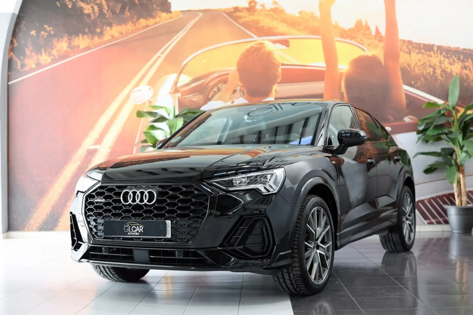 Audi Q3 Sportback 45 TFSI Black line quattro S tronic Negro - 1