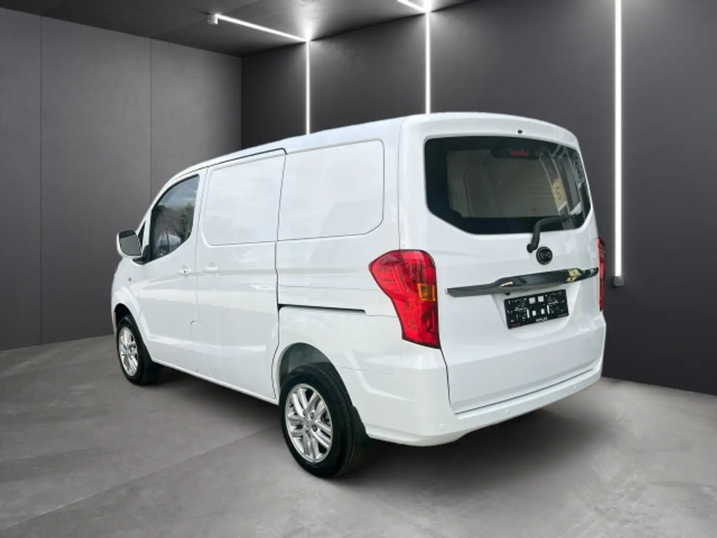 BYD ETP3 Electric VAN Blanco - 2