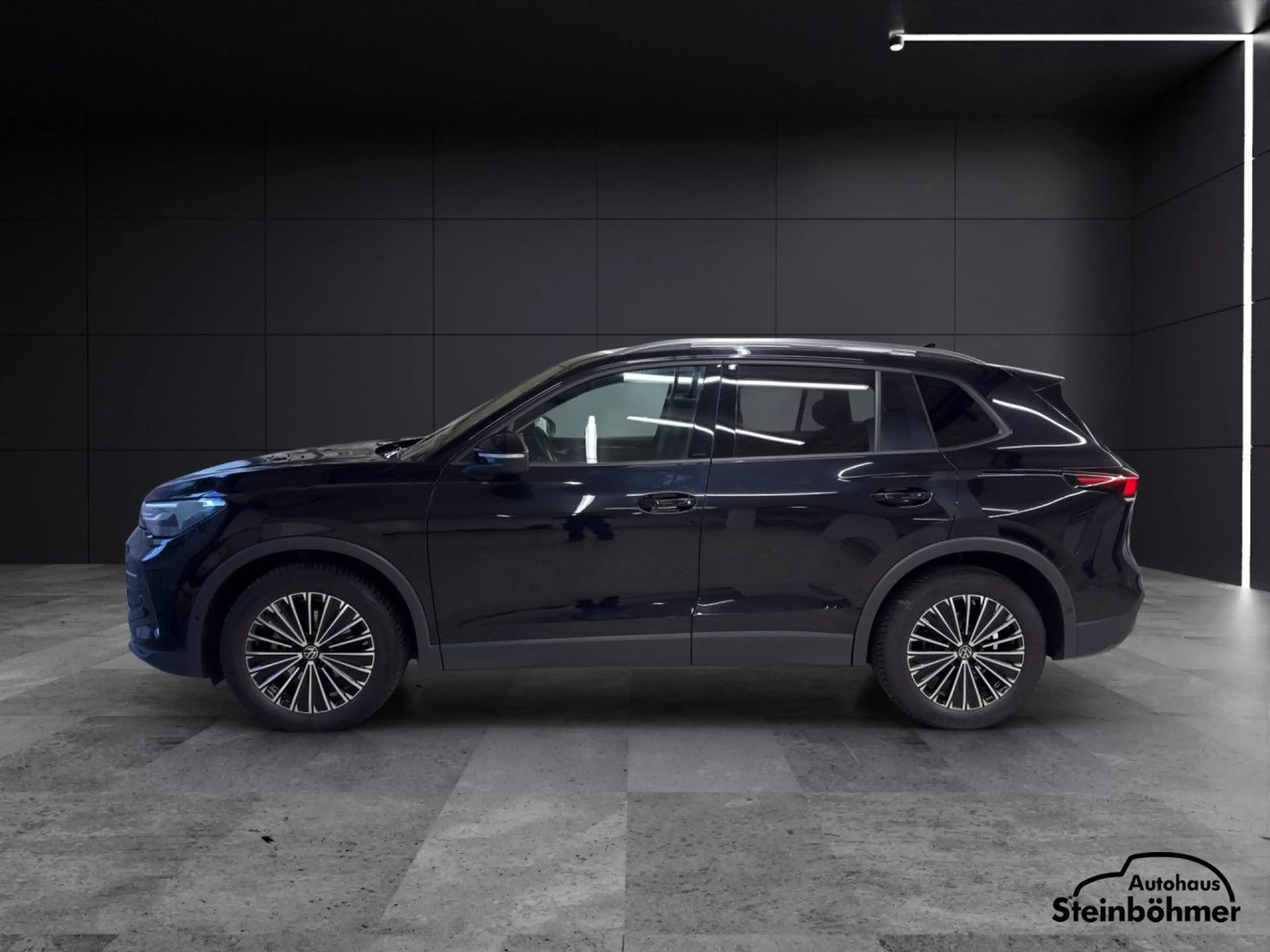 Volkswagen Tiguan Life 1.5eTSI DSG Navi AHK LED Standhzg — photo 3