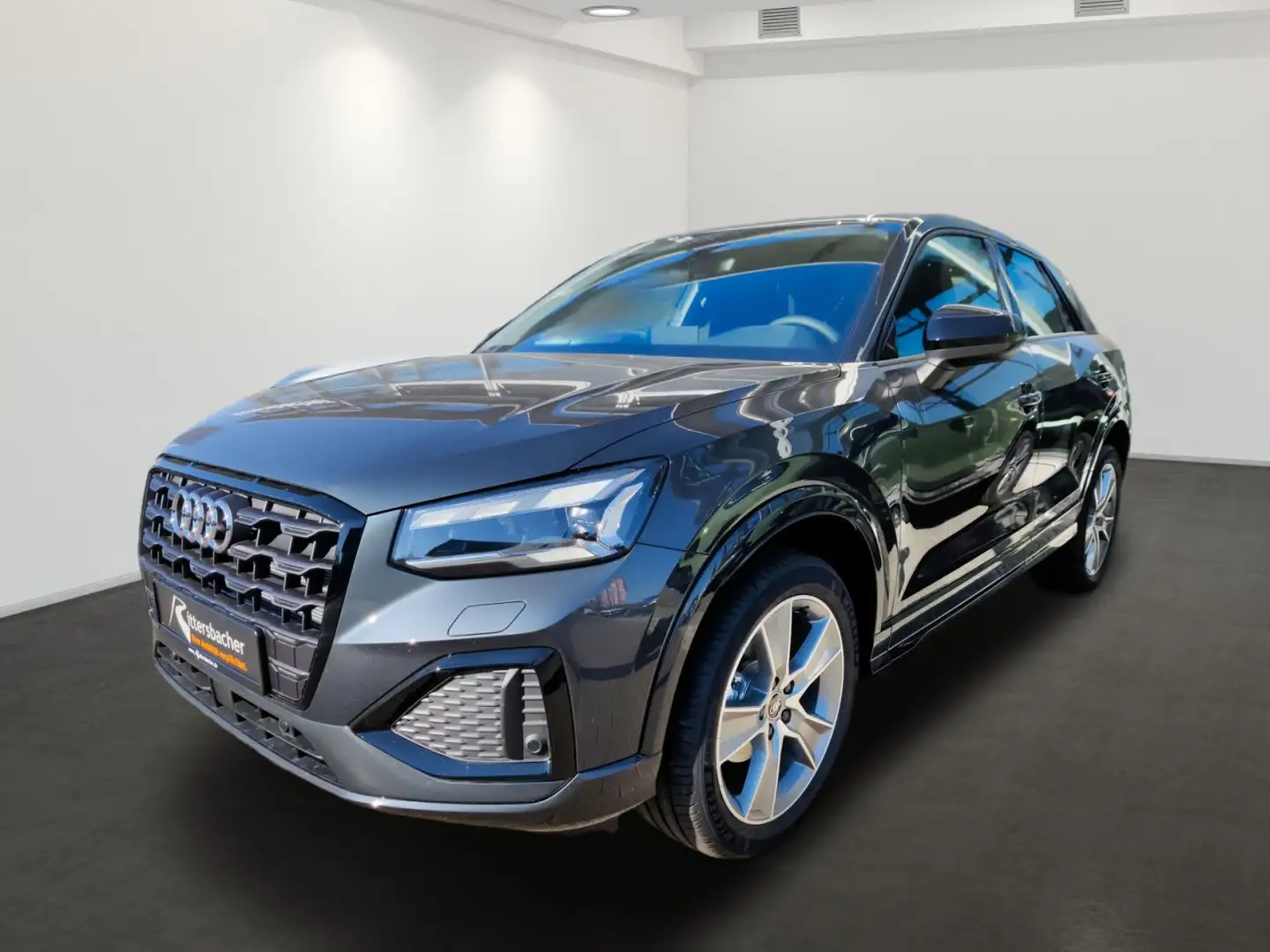 Audi Q2 advanced 30 TFSI Matrix LED Optikpaket schwar Grau - 2