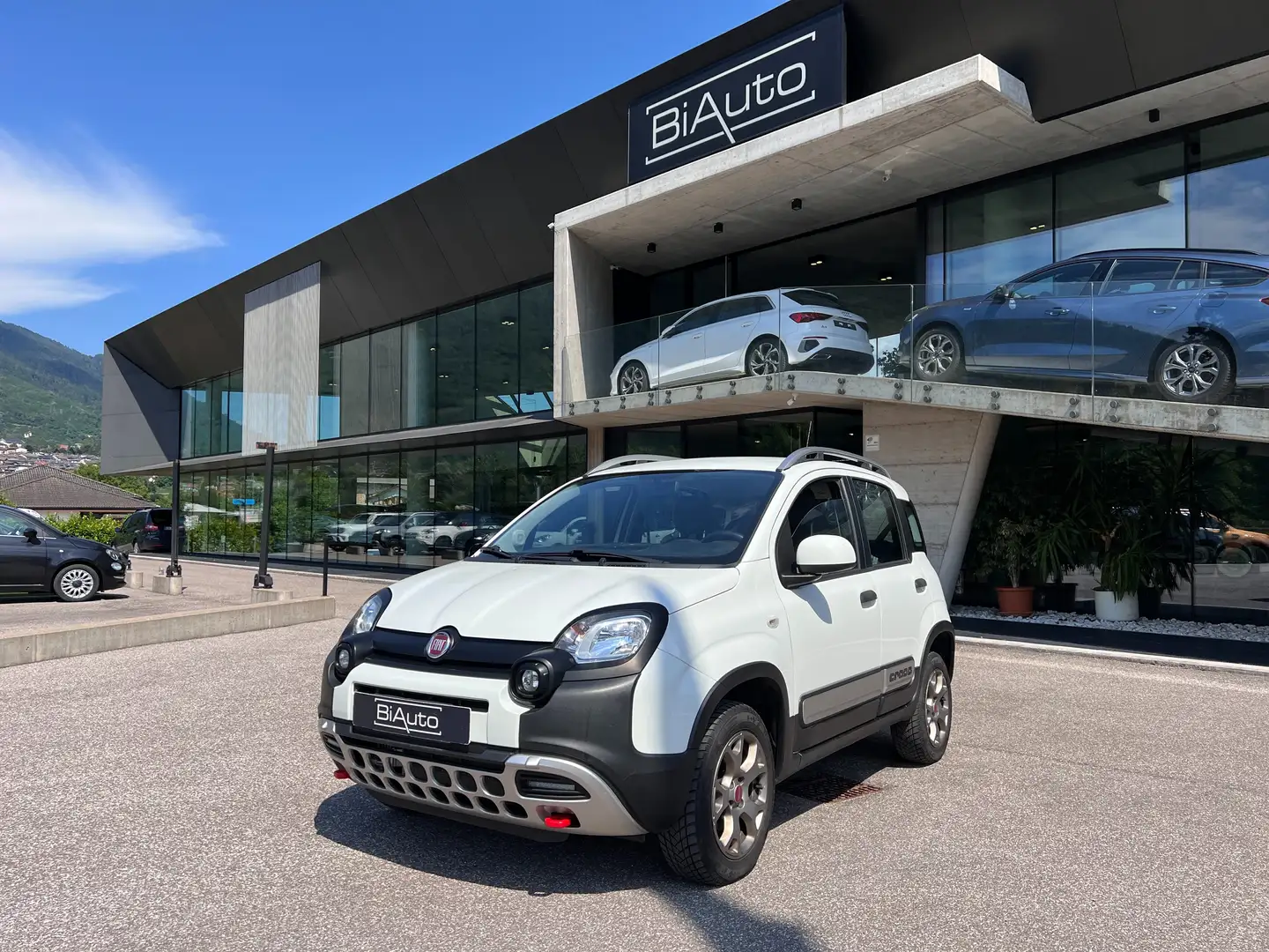 Fiat Panda 1.3 MJT 95CV 4X4 CROSS Blanc - 1
