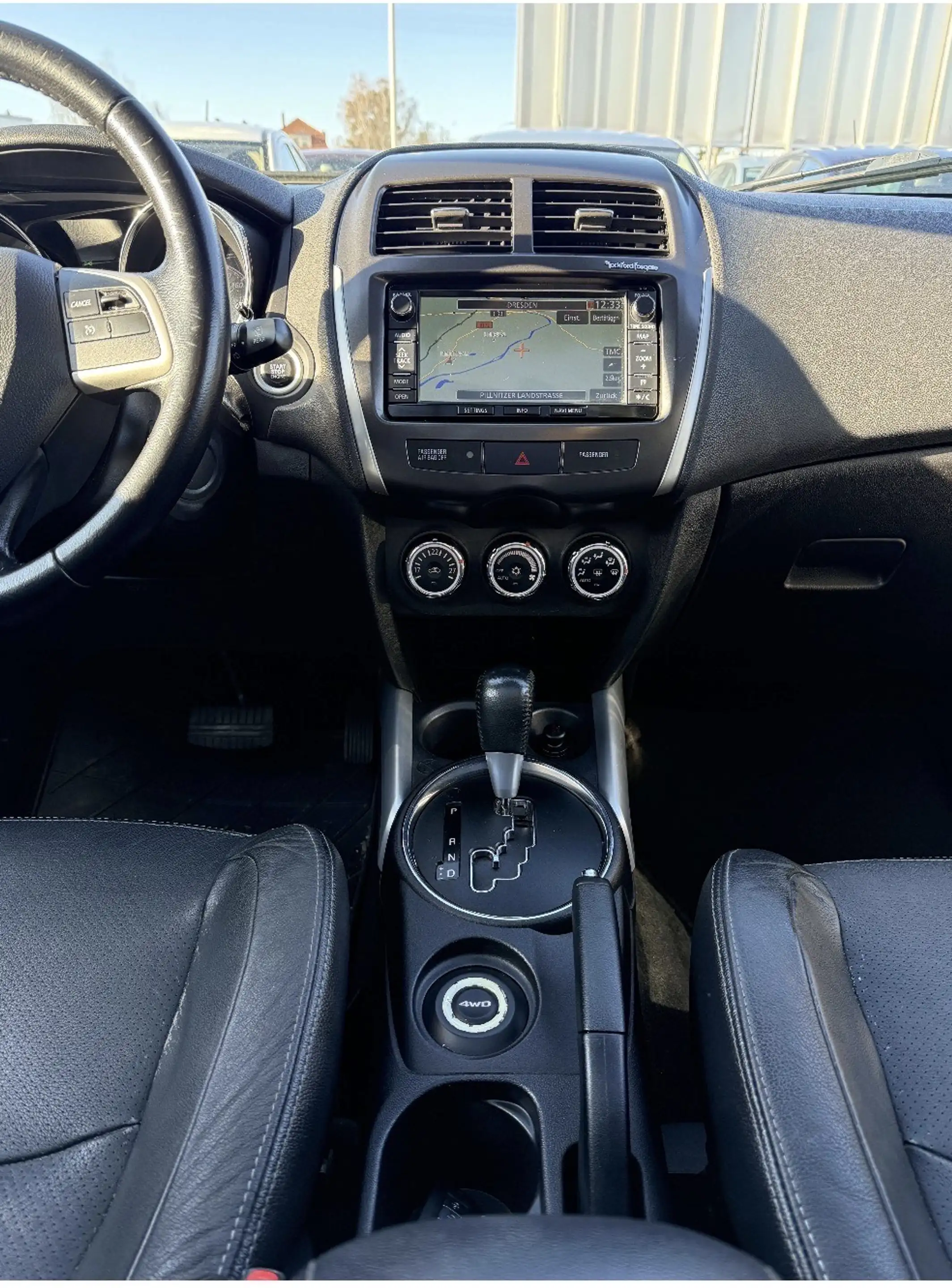 Mitsubishi ASX Instyle 4WD, Automatik, Leder — photo 9
