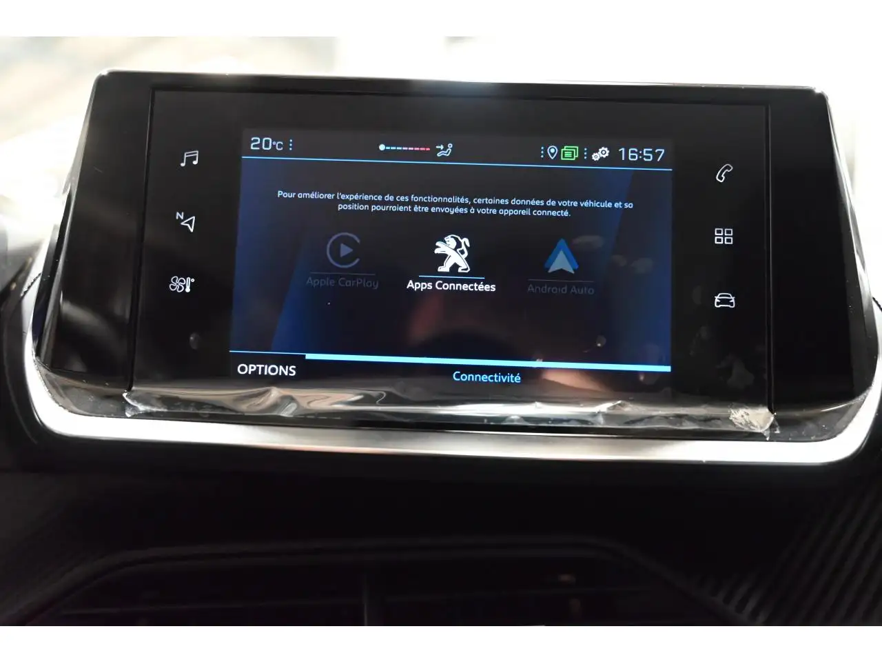 Peugeot 208 208 — photo 26