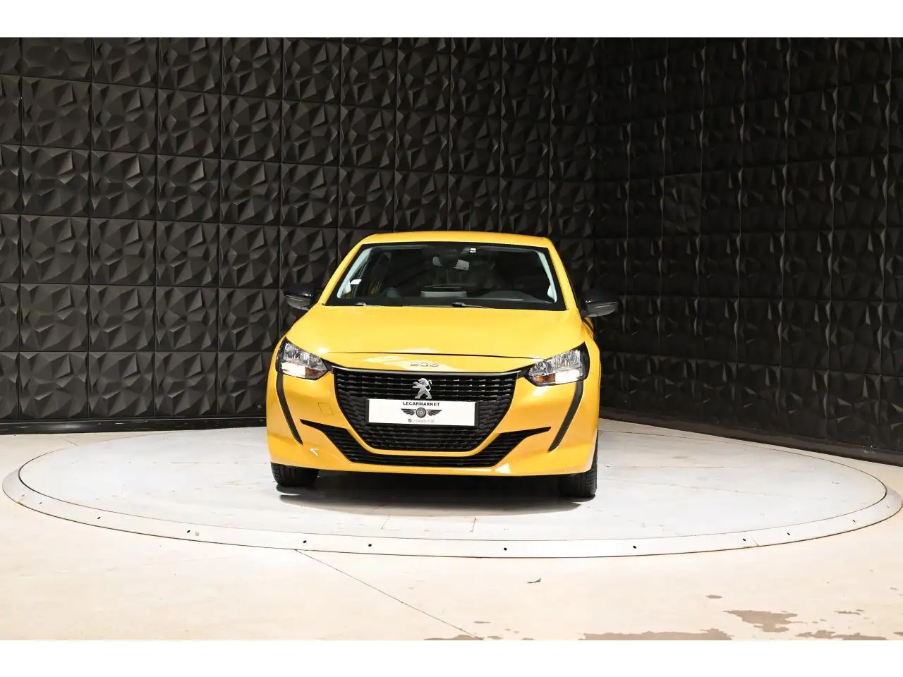 Peugeot 208 208 — photo 9