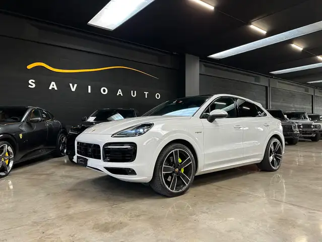 Porsche Cayenne Coupe - PLATINUM EDITION - e-hybrid  - IVA esposta
